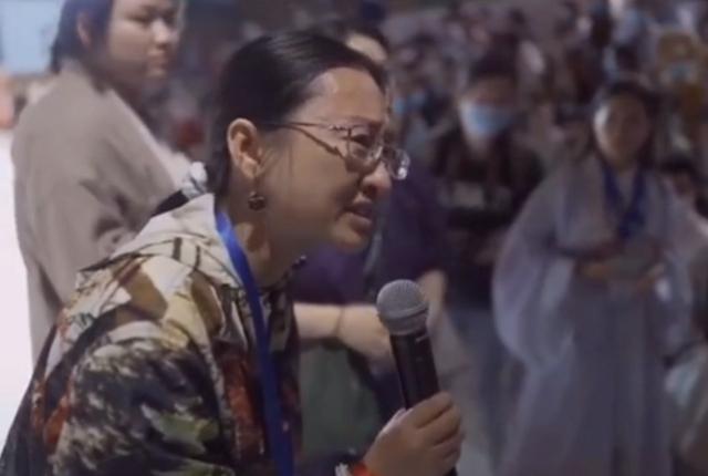 被刷屏的“成都華裳九州事件”始末，主辦方危機公關能力有待加強