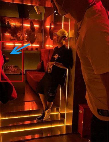 鄭愷深夜帶妹蹦迪是被冤？現(xiàn)場網(wǎng)友曬酒吧內(nèi)照片還原真相
