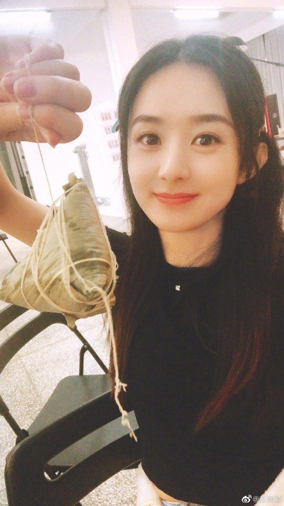 趙麗穎以身試法壞桃不能吃什么情況?終于真相了,原來(lái)是這樣！ 