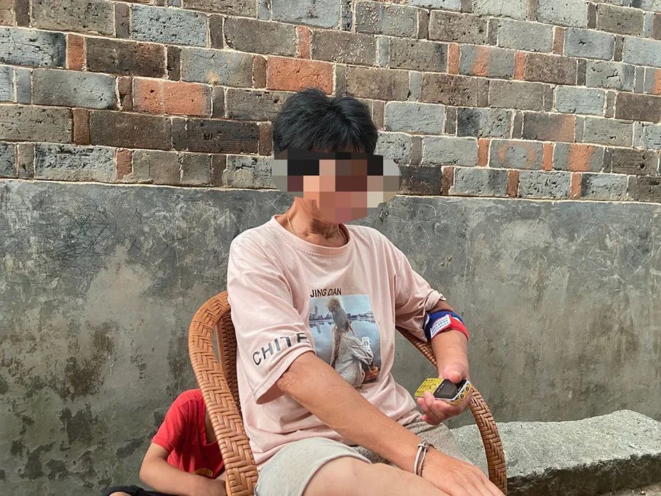 【最新】江西5天殺死3人疑兇落網(wǎng) 江西遇害村民女兒痛哭發(fā)聲說(shuō)了什么
