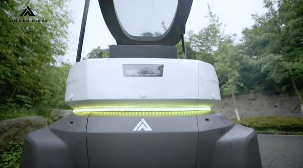 百度推出無人出租車,你會乘坐嗎?