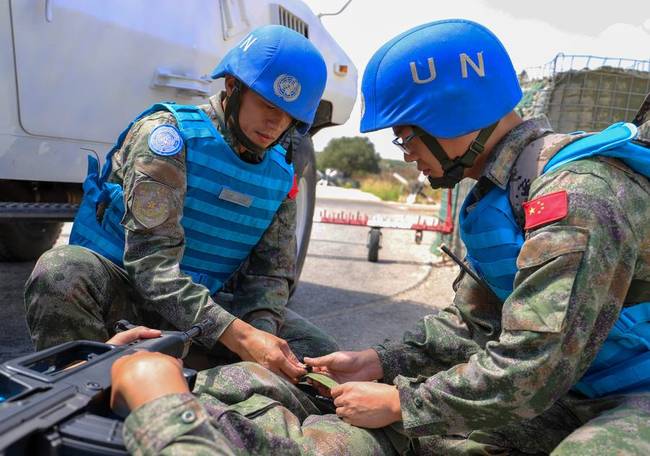 為和平而來！中國赴黎維和官兵在大爆炸后完成部署