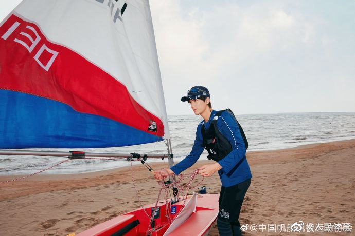 乘風破浪的小哥哥!吳磊任帆船運動推廣大使 那小子真帥!