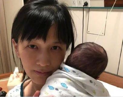papi醬回應網絡爭議，否認網暴素人，自我炒作，更改置頂內容
