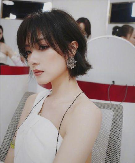 七位姐姐關系不和實錘？乘風破浪的姐姐總導演秒刪 詳情始末