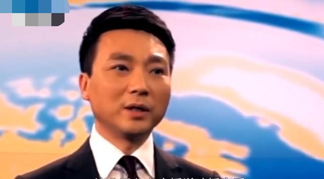 【專業(yè)一流】臨時(shí)口播稿不慌亂，康輝口播20多分鐘上熱搜