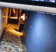 【圍觀】謝霆鋒童年女裝照撞臉關(guān)曉彤，奇奇怪怪的撞臉再＋1