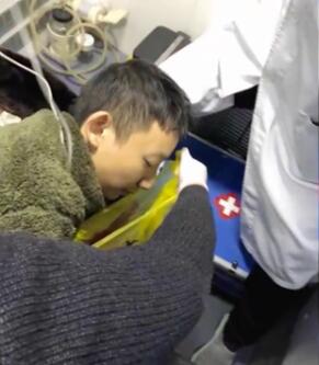 【悲情人生】錯(cuò)換人生28年小伙姚策病危，醫(yī)院正在急救