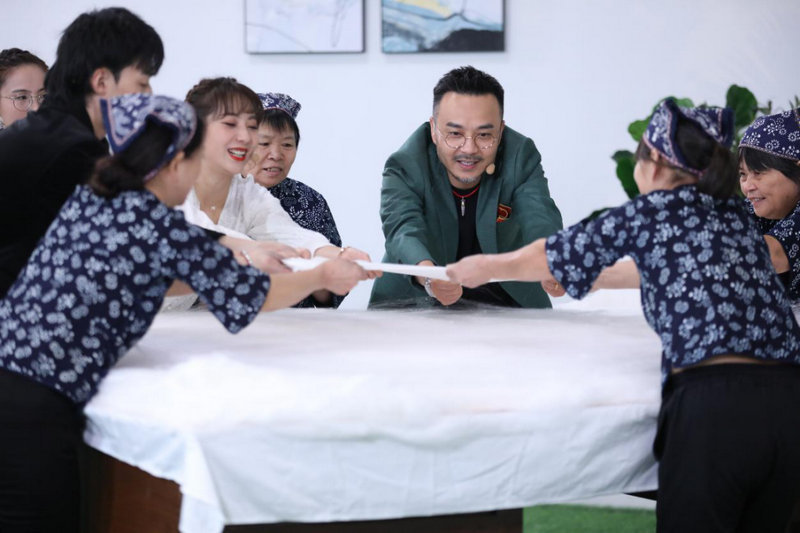 直播綜藝公益助農 助農一哥向美好出發(fā)
