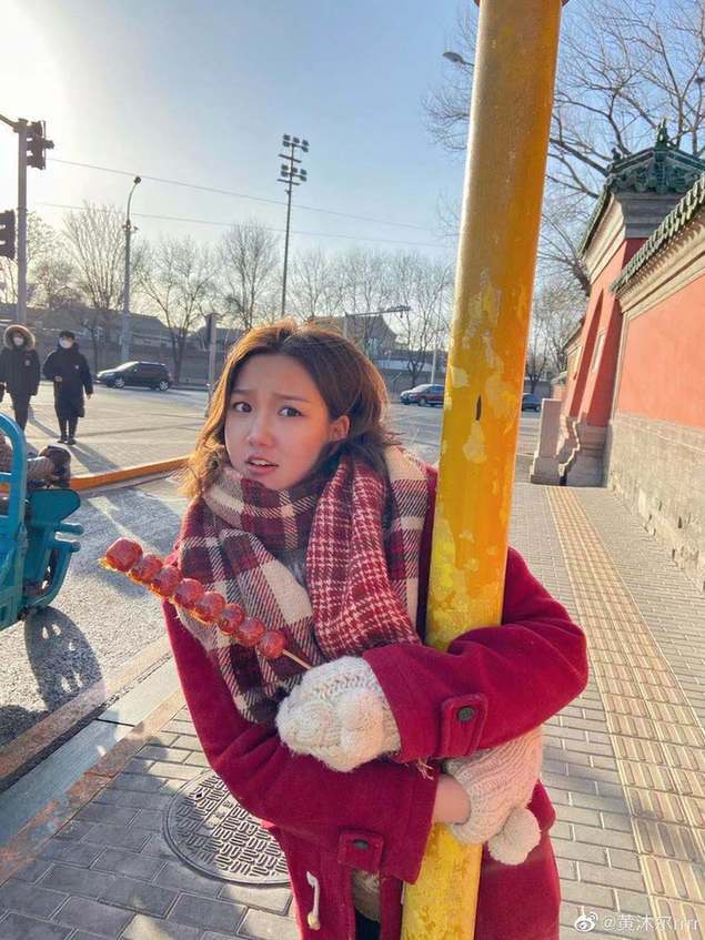 48歲李靜素顏出人意料 狀態佳有沒濾鏡基本無差