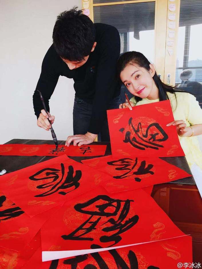 47歲李冰冰官宣分手！看來心態還不錯