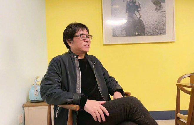 陸川稱高曉松暴瘦到單薄 到底發(fā)生了什么？