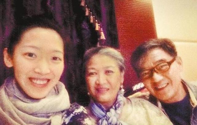 68歲李立群曬近照滿臉胡子 豪宅內(nèi)景罕曝光