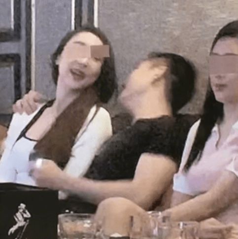 小S老公去私人會所接美女吃飯 稱只是幫朋友接送