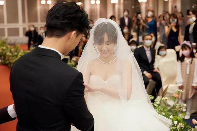 吳宗憲長女懷孕曬胎兒B超 圈外富豪老公身份神秘