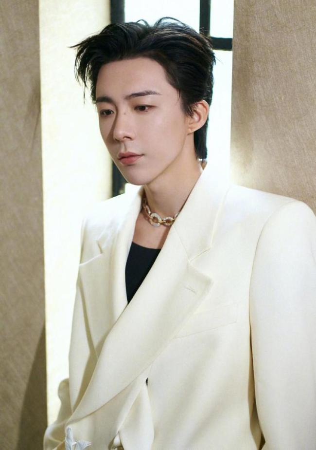 劉宇寧承認(rèn)結(jié)過婚且已經(jīng)離婚 譴責(zé)曝光女方的行為