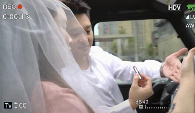 網紅張大奕官宣結婚