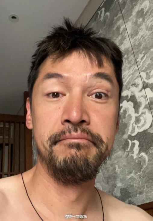 咋了？胡歌深夜發文稱對不起好多人 附憔悴自拍照