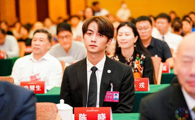 中國文藝志愿者第3次代表大會開幕 周迅黃渤等參會