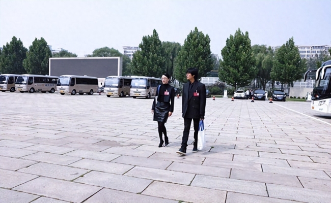 中國文藝志愿者第3次代表大會開幕 周迅黃渤等參會