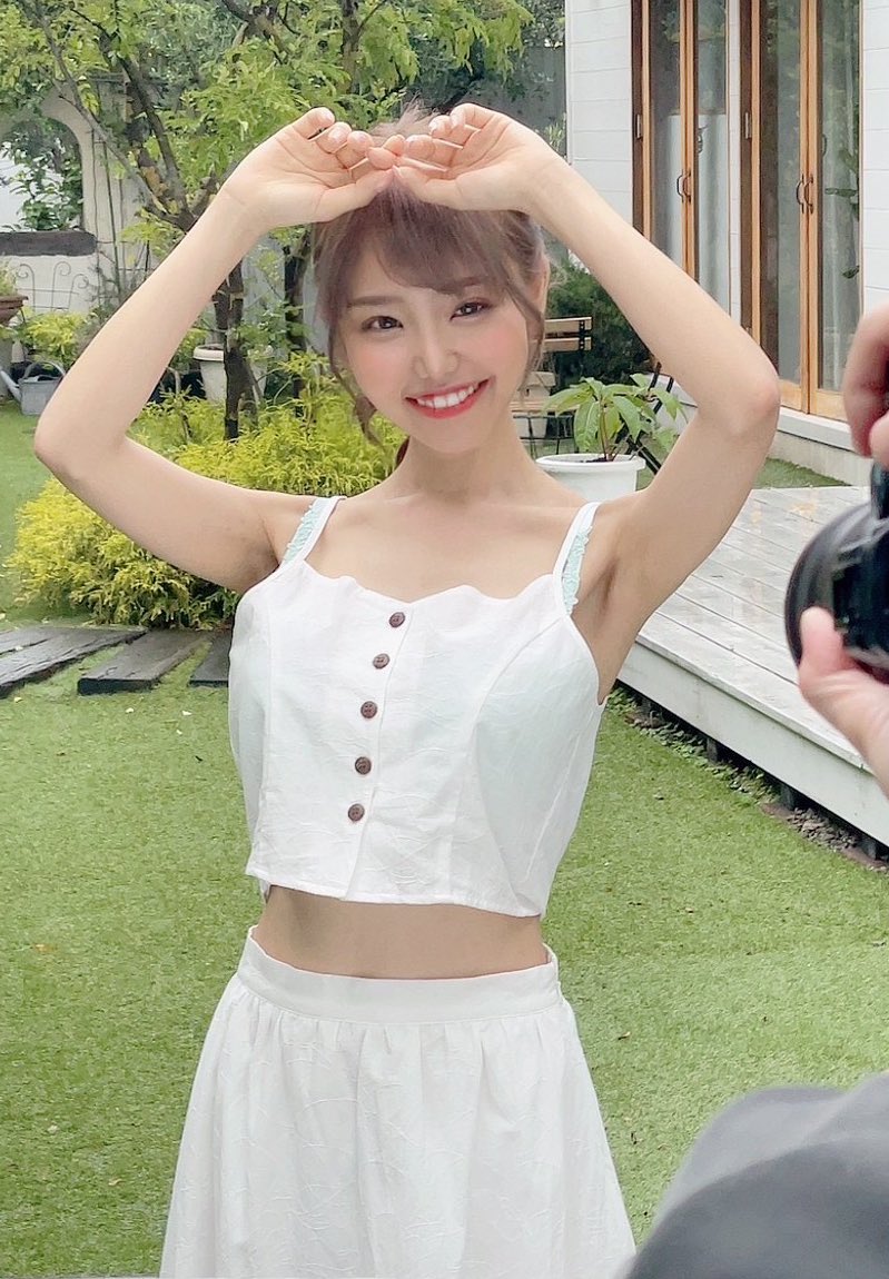 下海目標是帶給全日本人笑容！F奶超新星美少女「觀月愛菜」參上