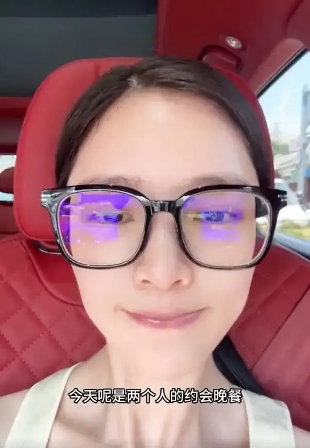 杜淳王燦約會享受二人世界 夫妻倆品嘗美食好幸福